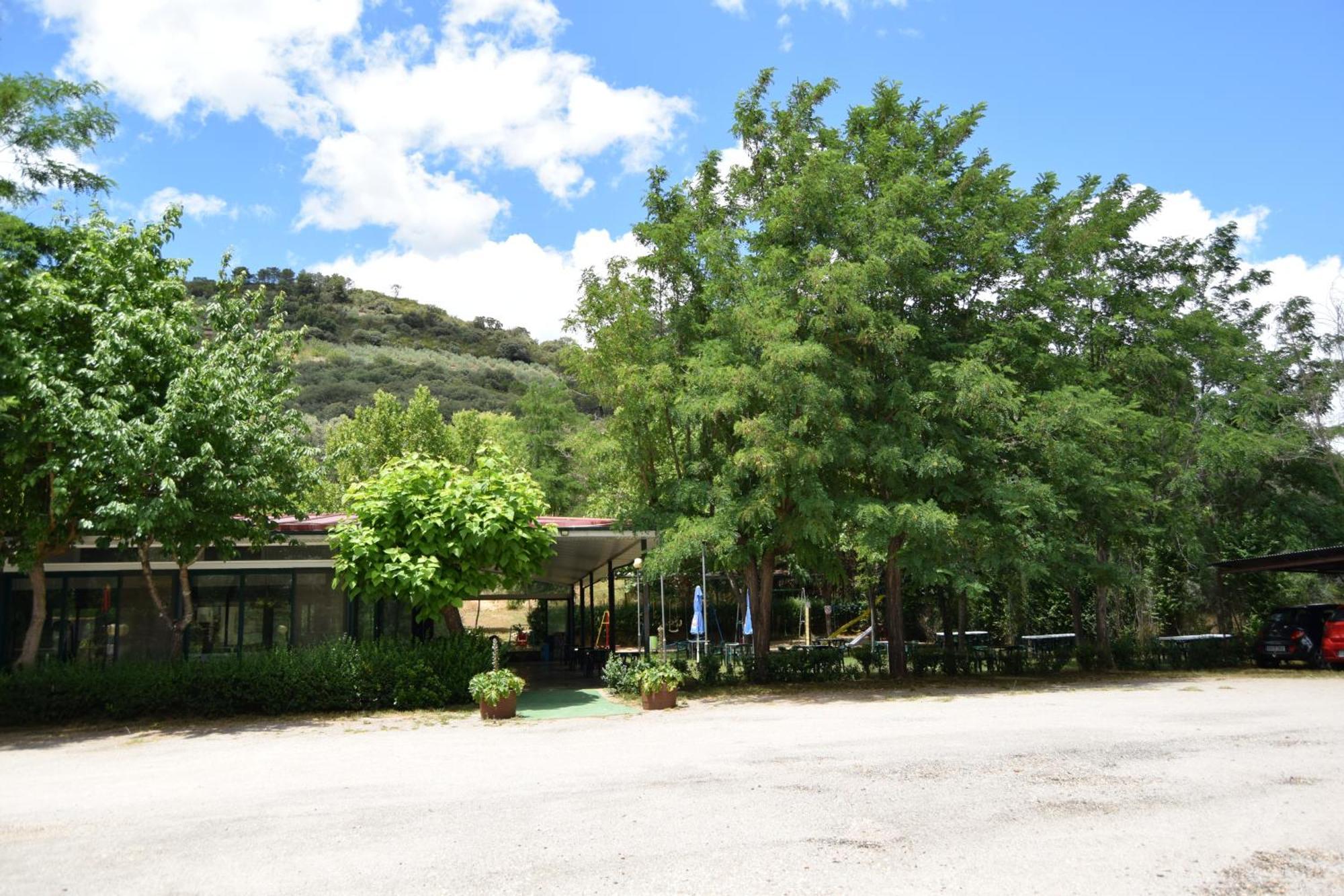 Bungalows, Camping Vega De Francia Sotoserrano Ngoại thất bức ảnh